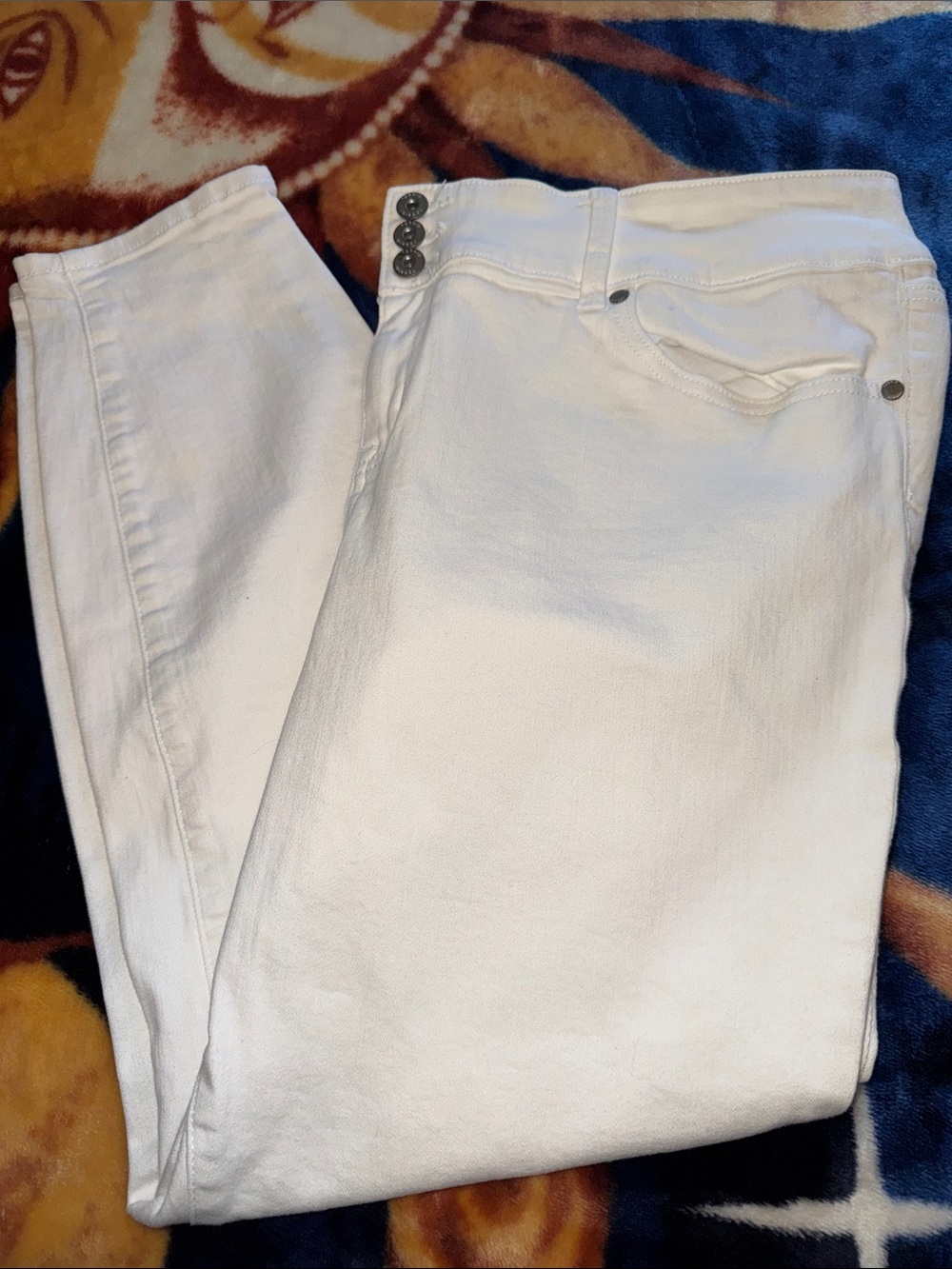 3/$30 Torrid White Jeggings